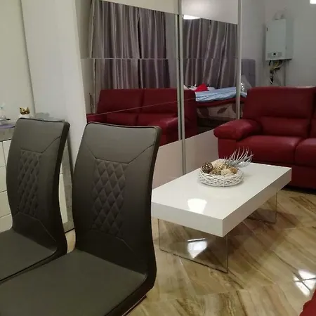 Red Stars Vitosha - Free Parking Apartment Sofia